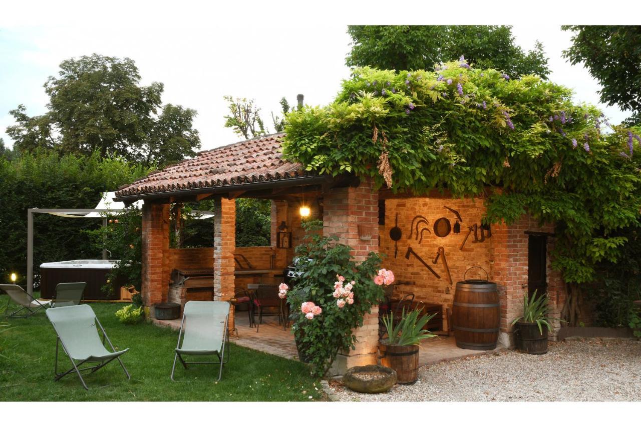 Agriturismo Il Gioco Dell'Oca Barolo Exterior foto
